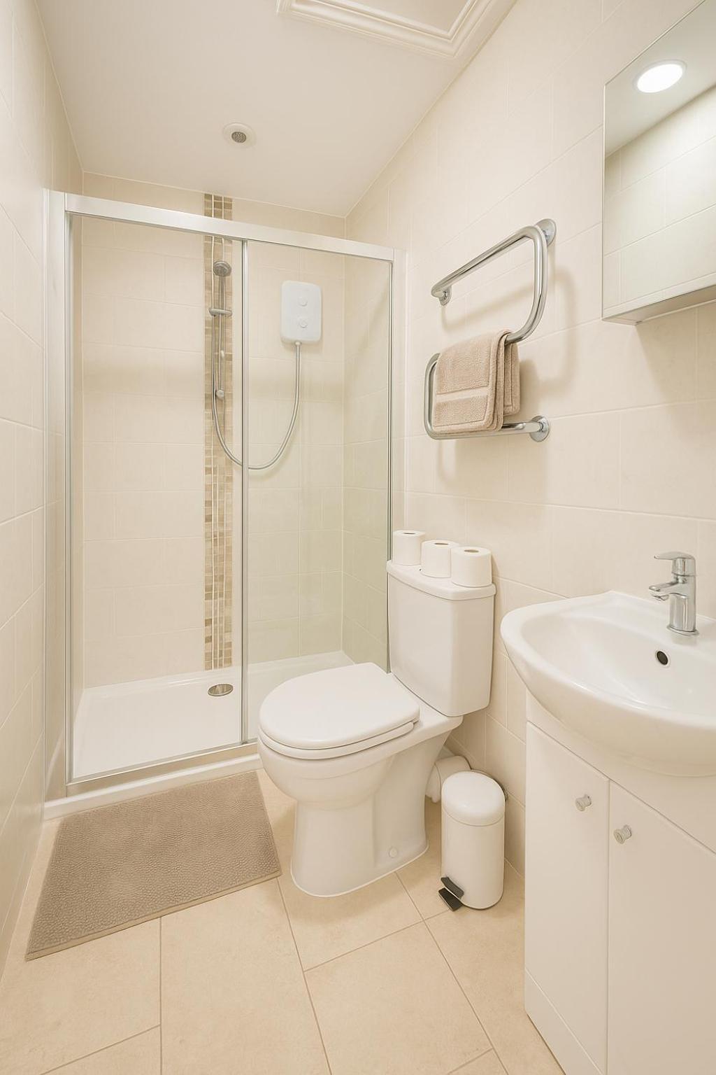 6 Person Apartment In City Centre Кардифф Экстерьер фото